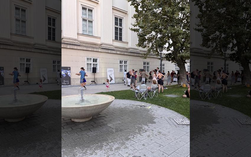 Social dance at the Hungarian National Museum.