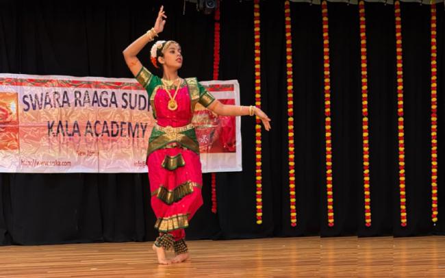 US: Bharatanatyam dancer Urjani De enthrals audience in Philadelphia