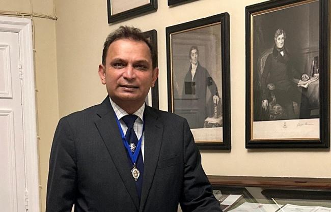 Dr. Prokar Dasgupta, Professor of Robotic Surgery and Urological Innovation, King