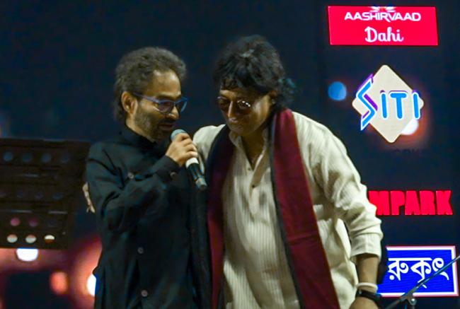  'Ami Bhalobashi Bangla Ke' concert enthrals music lovers in Kolkata