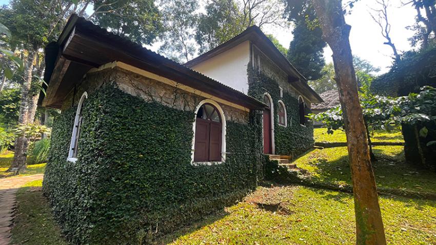 An old colonial hunter